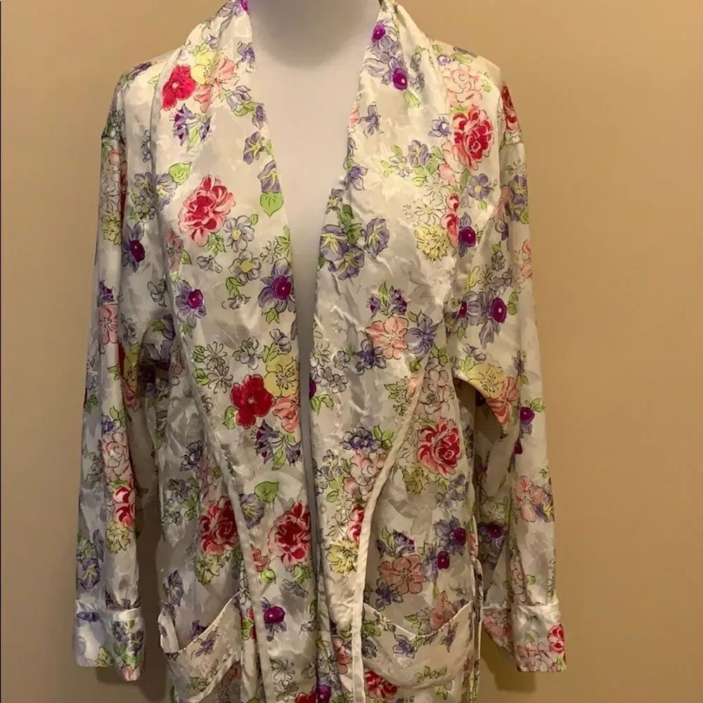 Vintage Victoria’s Secret robe.